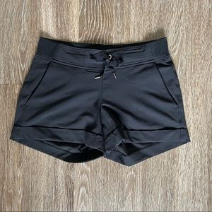 Athleta Midtown Short